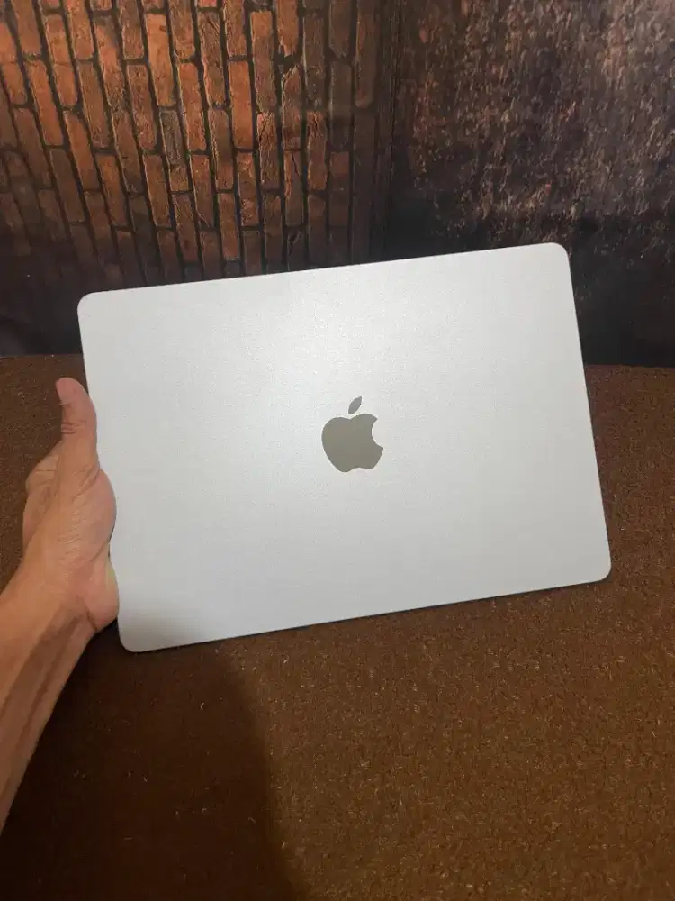 Macbook Air M4 13inch 16/512 iBox