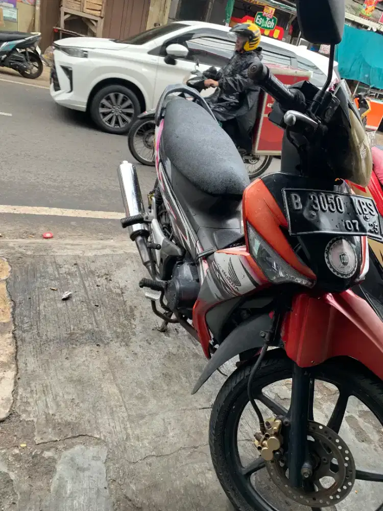 Supra X 125cc CW 2011