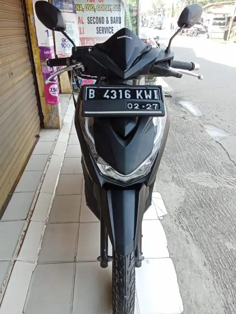 Beat Deluxe Hitam doff Favorit 2022 pajak hidup STNK BPKB Bekasi kota