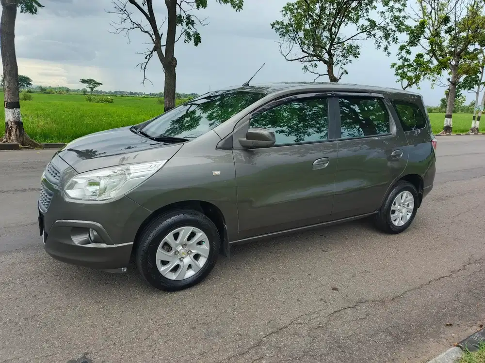 Chevrolet Spin LT 2014 Manual Bensin