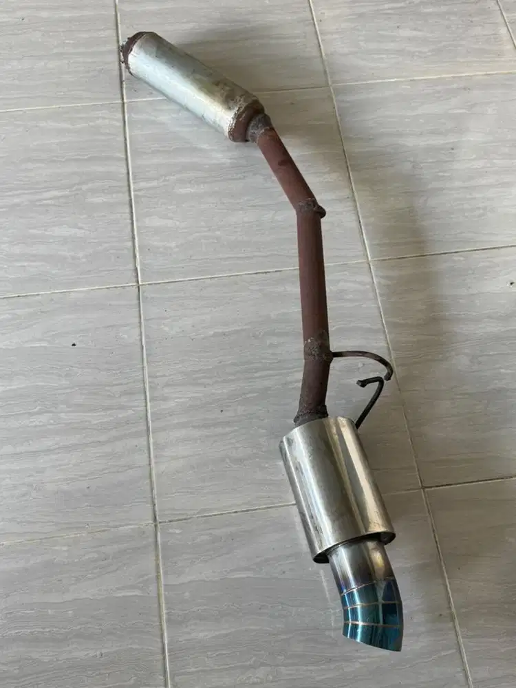 Knalpot mobil JS RACING dan resonator