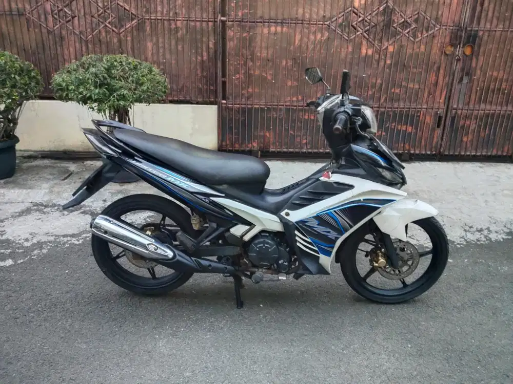 Yamaha Jupiter MX new thn 2012 kopling siap pakai di Cengkareng