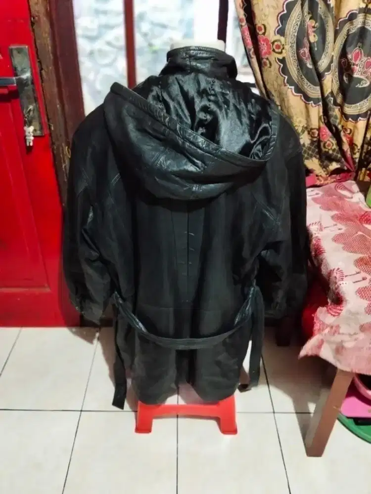 Jaket kulit asli import