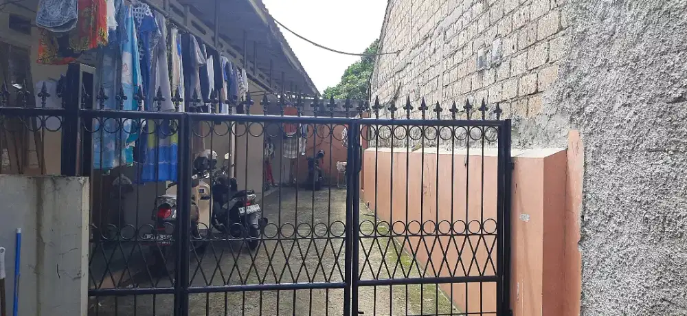 DIKONTRAKAN 1 UNIT RUMAH PETAKAN