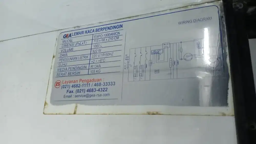 Showcase 2pintu gea 1050L