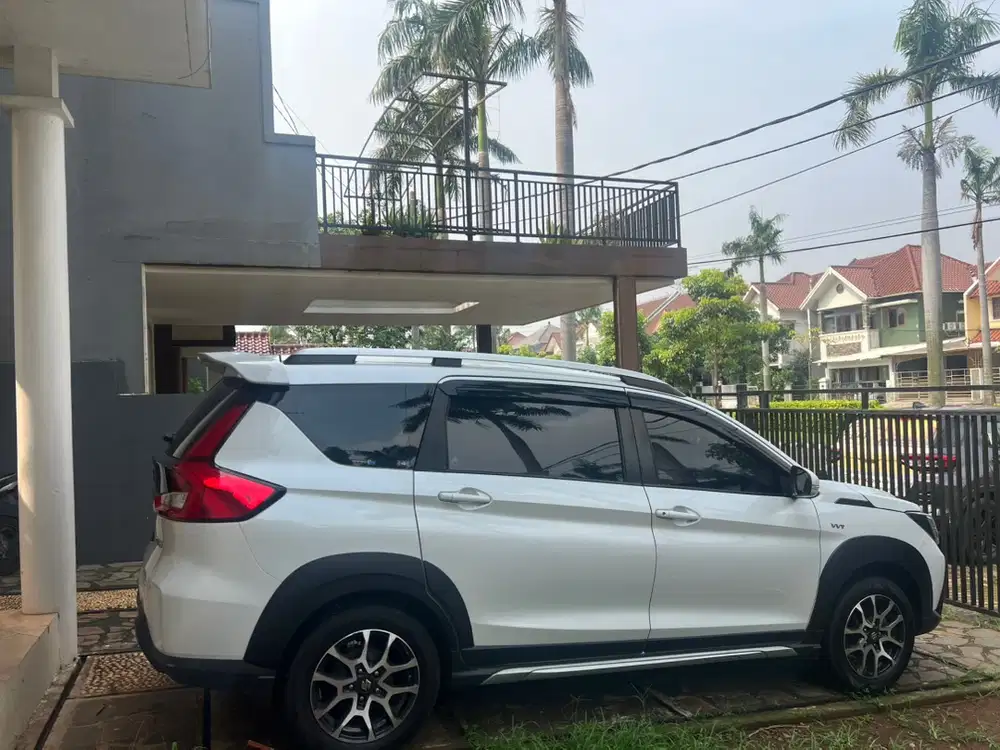 Suzuki XL7 2022 Bensin