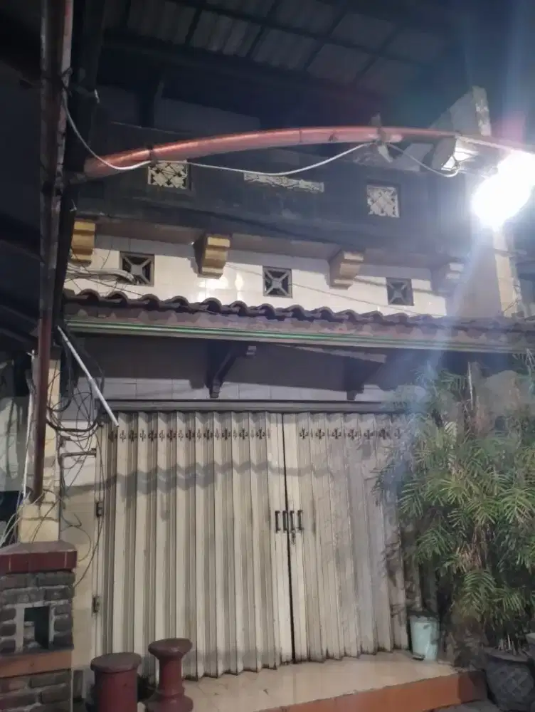 Ruko 2 Lantai Pinggir Jalan