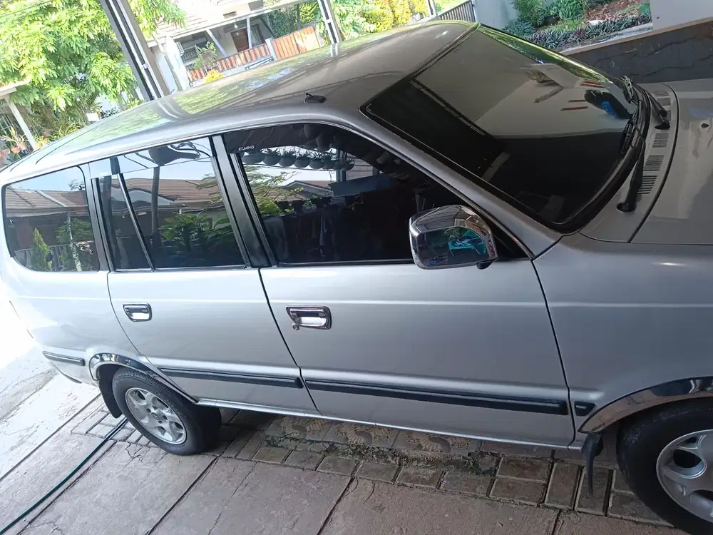 Toyota Kijang 2001 Bensin