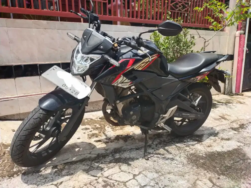 HONDA CB150R 2017
