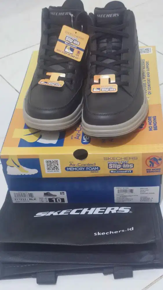 Dijual sepatu Skechers