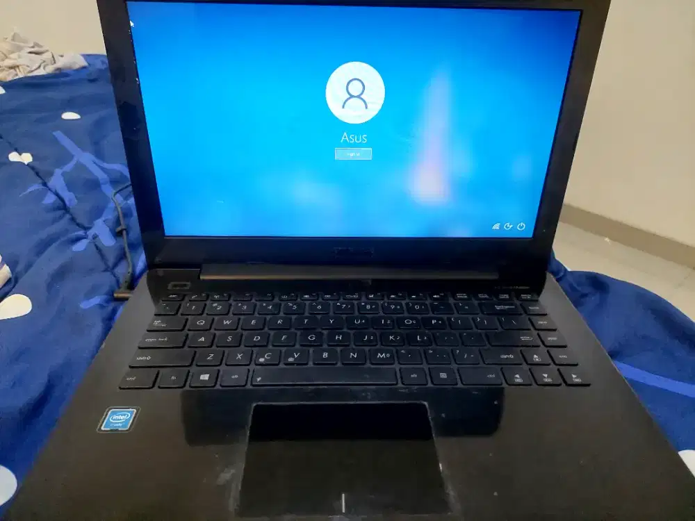 laptop ASUS X453SA