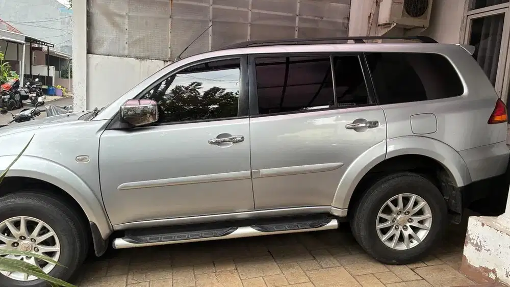 Pajero Sport Exed Solar Matic
