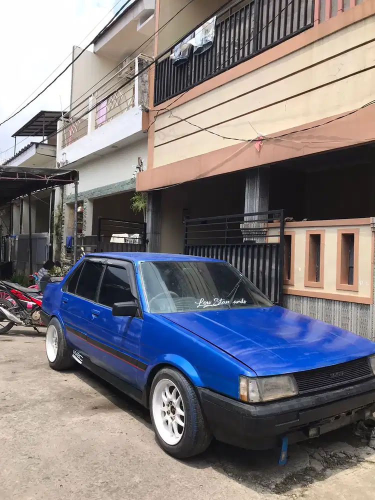 Toyota Corolla 1984 Bensin