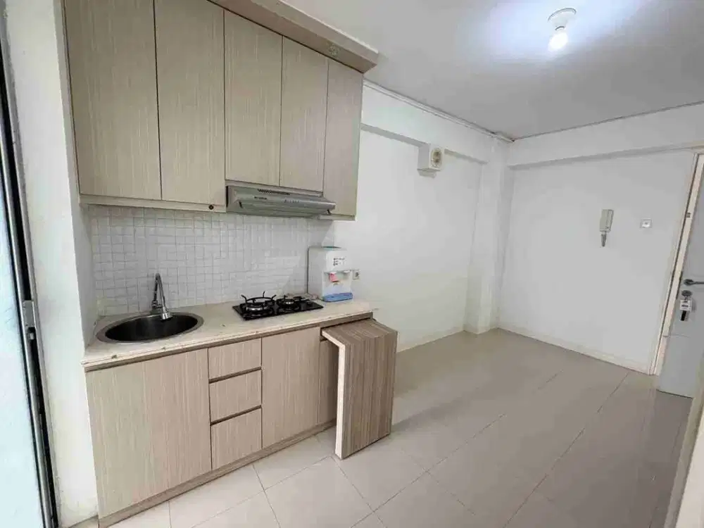Sewa 2BR semi furnished apartment Bassura city tower Flamboyan apartemen Jakarta Timur