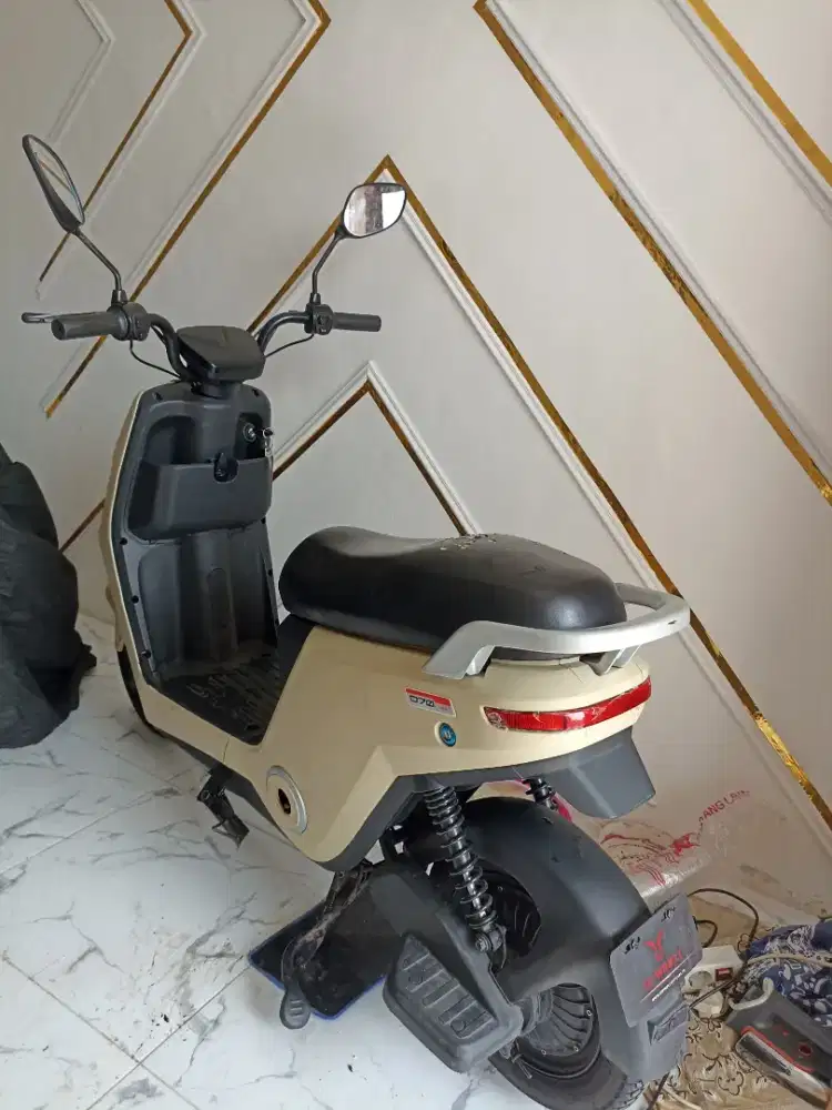 Sepeda listrik uwinfly d70