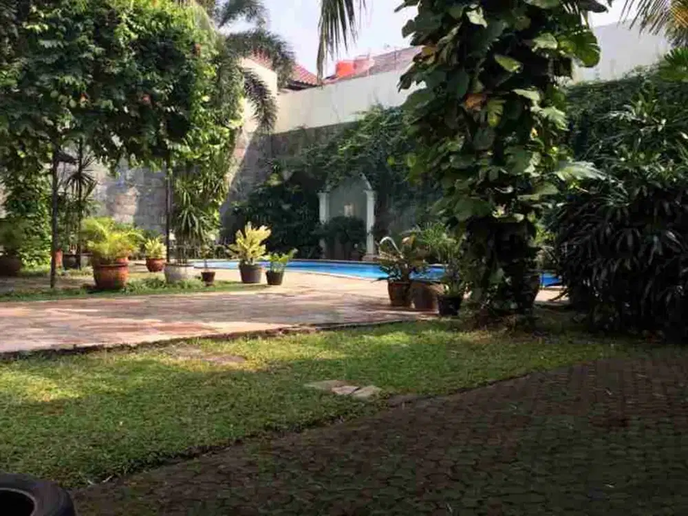 Dijual Rumah di Gudang Peluru