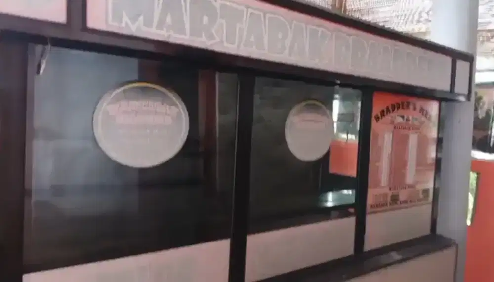 Gerobak Martabak Manis dan Telur