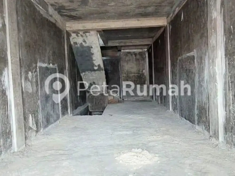 DIJUAL RUKO UNTUK USAHA JALAN PUKAT BANTING IV - DAERAH AKSARA