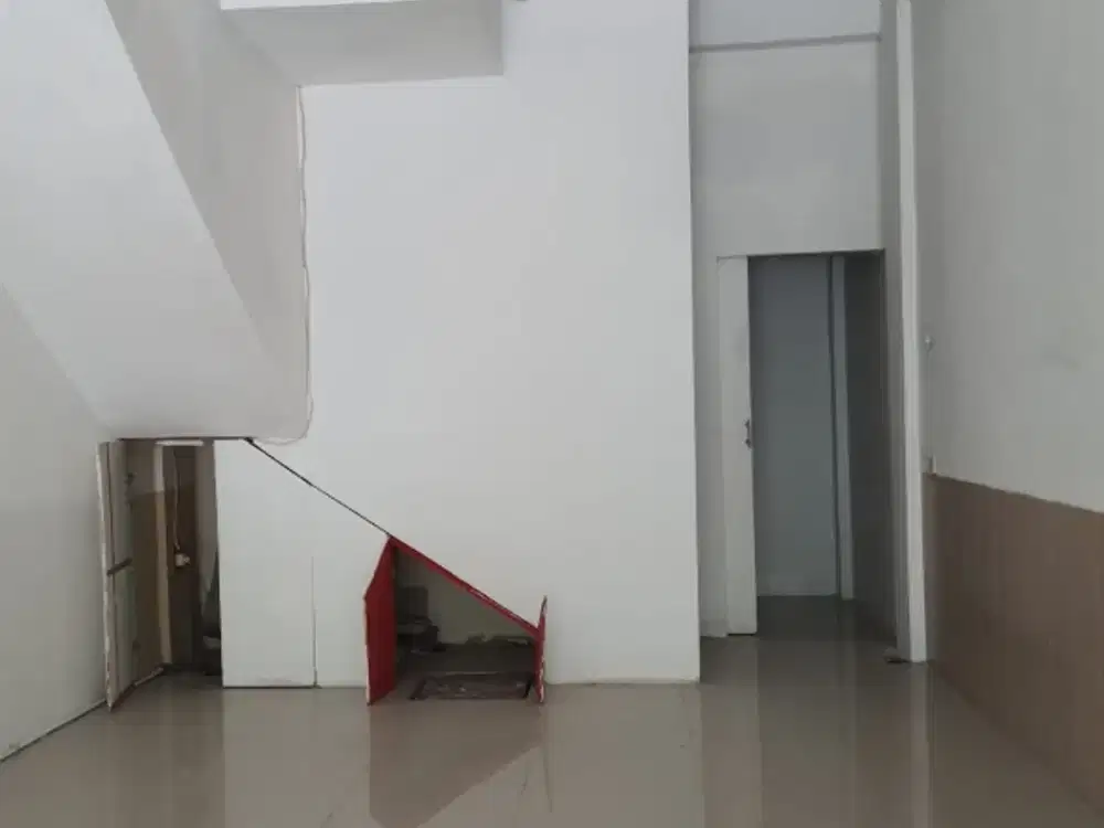 Dijual cepat
Ruko 3 lantai di Taman Palem Lestari, cengkareng, jakbar