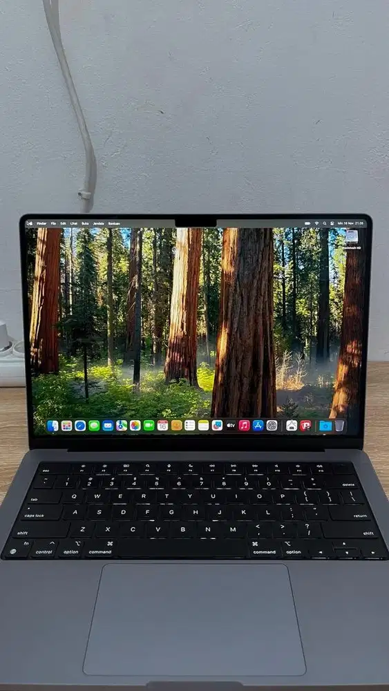 Dijual Cepat Macbook Pro M2 Pro 14 Inch 1 TB Fullset Ex IBOX