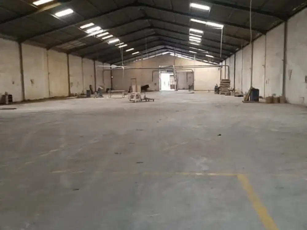 Gudang Permata Tambak Sawah Waru Sidoarjo STRATEGIS