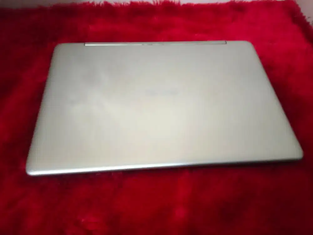 Asus TP201/INTEL pentium n3710/RAM4GB/touchscreen lipat siap pake Joss