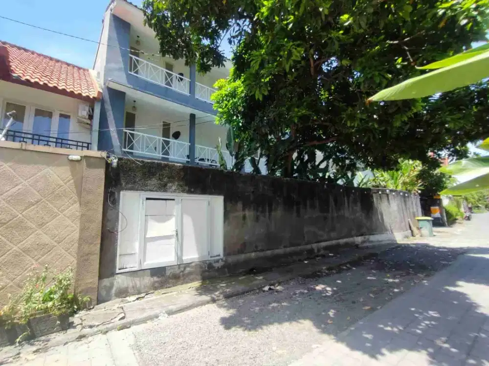 dijual hotel 3 lantai