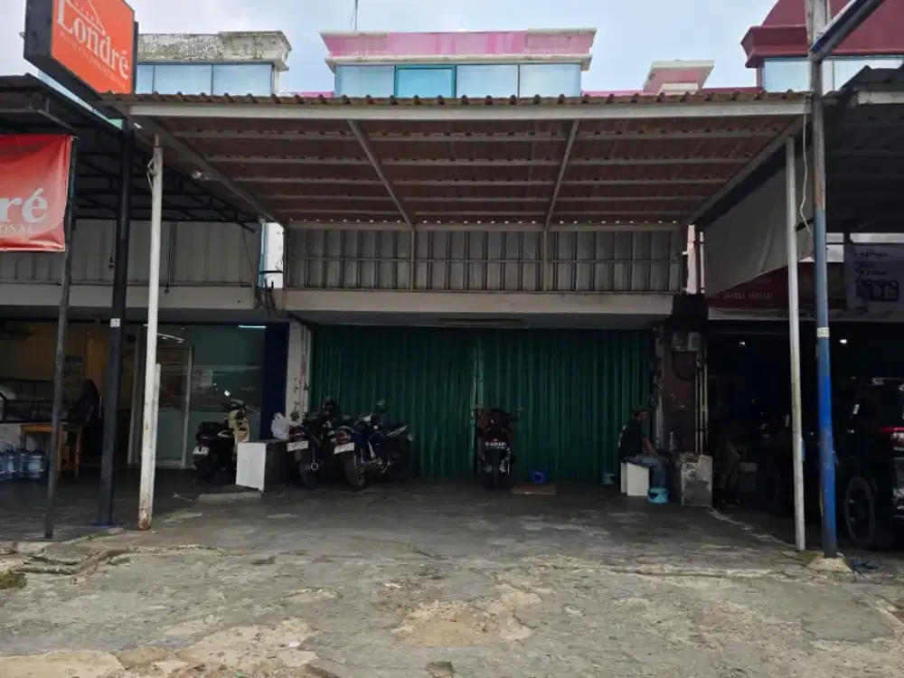 Ruko di Komplek Taman Semanan Indah, Lokasi  Sangat Strategis, Dekat Stasiun Rawa Buaya