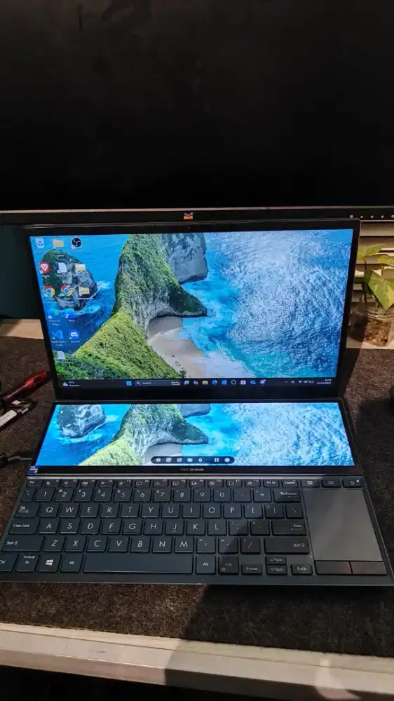 LAPTOP ASUS ZENBOOK DUO I7 16GB 1TB