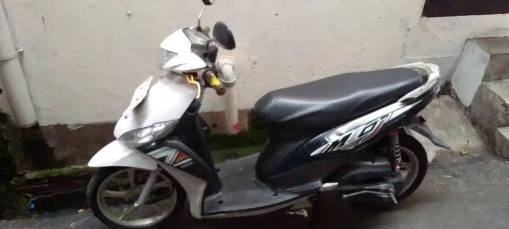 YAMAHA MIO J THN 2012 HITAM MESIN CVT BAGUS PAJAK OFF 2X SURAT LENGKAP