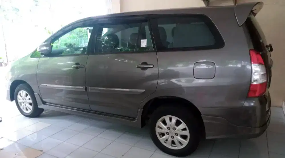 Dijual Cepat Innova G Luxury MT 2.0 Tahun 2012