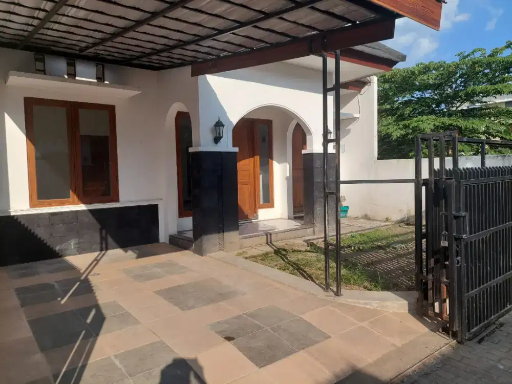 Disewakan dikontrakan Rumah lingkungan Klaster di Pusat Kota Klaten