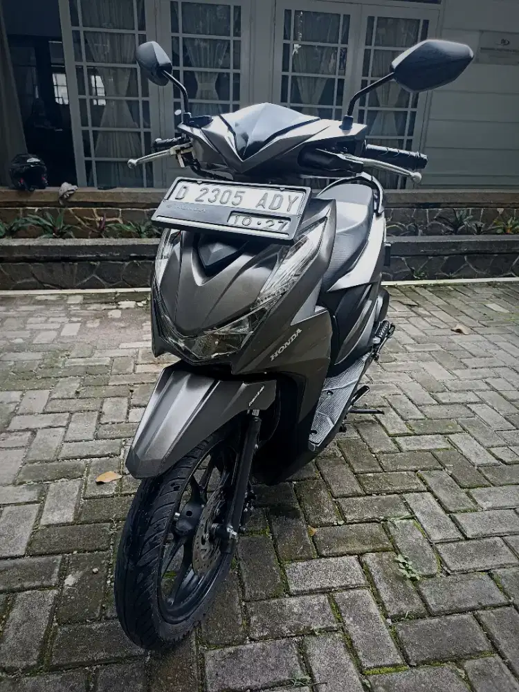 Beat deluxe,low KM,orsinilan,mulus,mesin bagus
