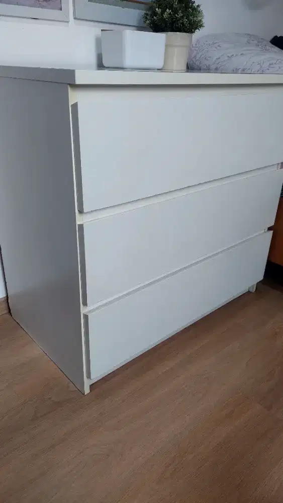 Lemari Laci Ikea