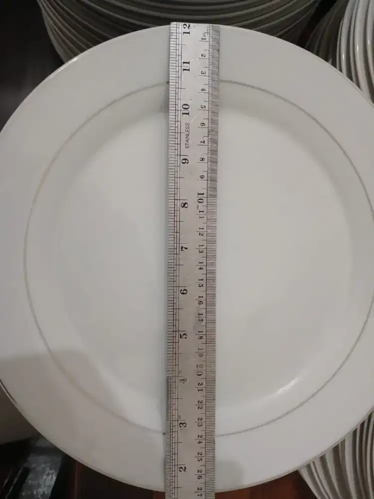 Piring Makan Hotel diameter 27cm