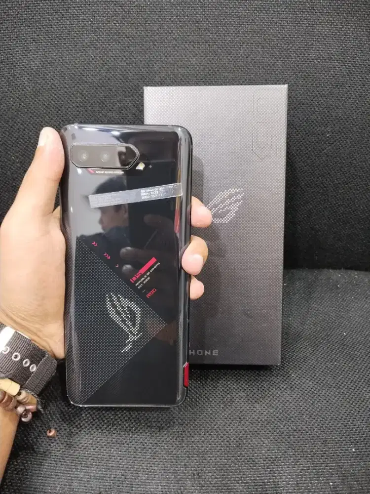 Asus ROG 5 8/128 Resmi Fullset Ori, Mulus, Nominus, Siap Pakai