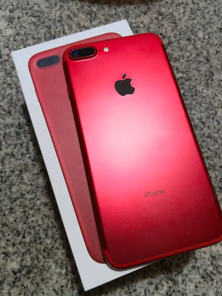 iPhone 7plus second red lips