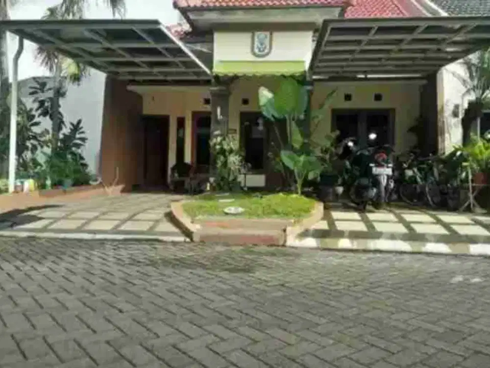 rumah bagus 2lt graha estetika dekat UNDIP tembalang