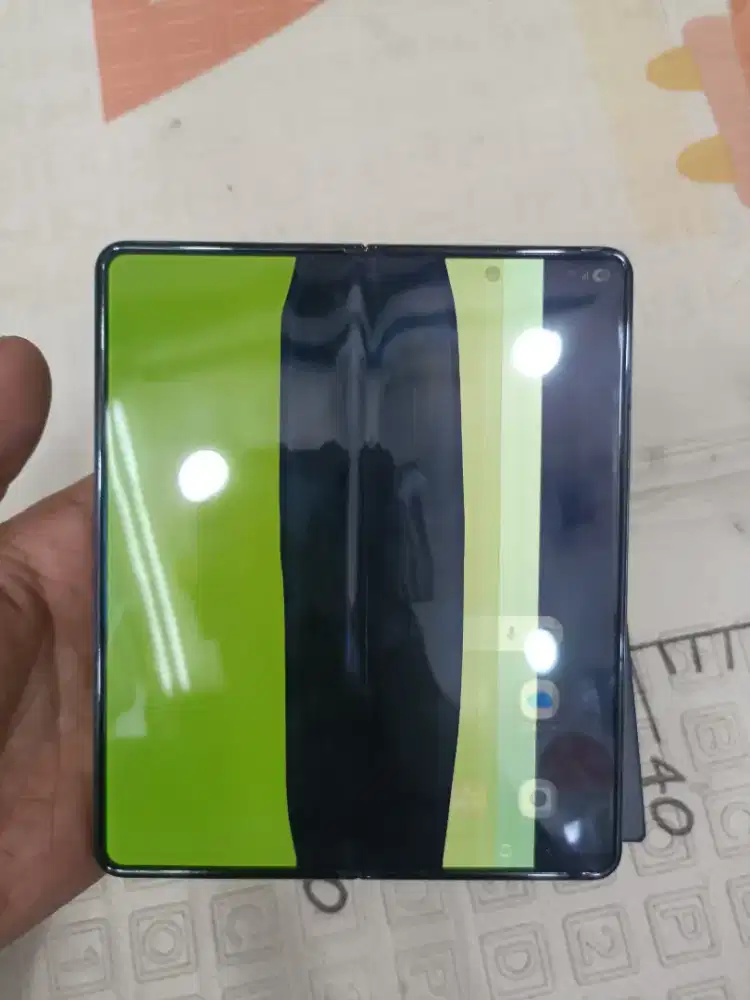 Jual hp z fold5 lengkap