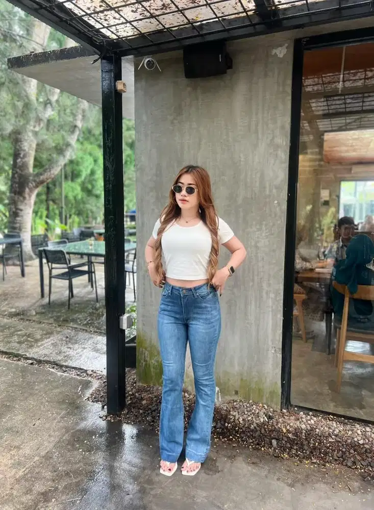 Buka loker host live stream jualan fashion