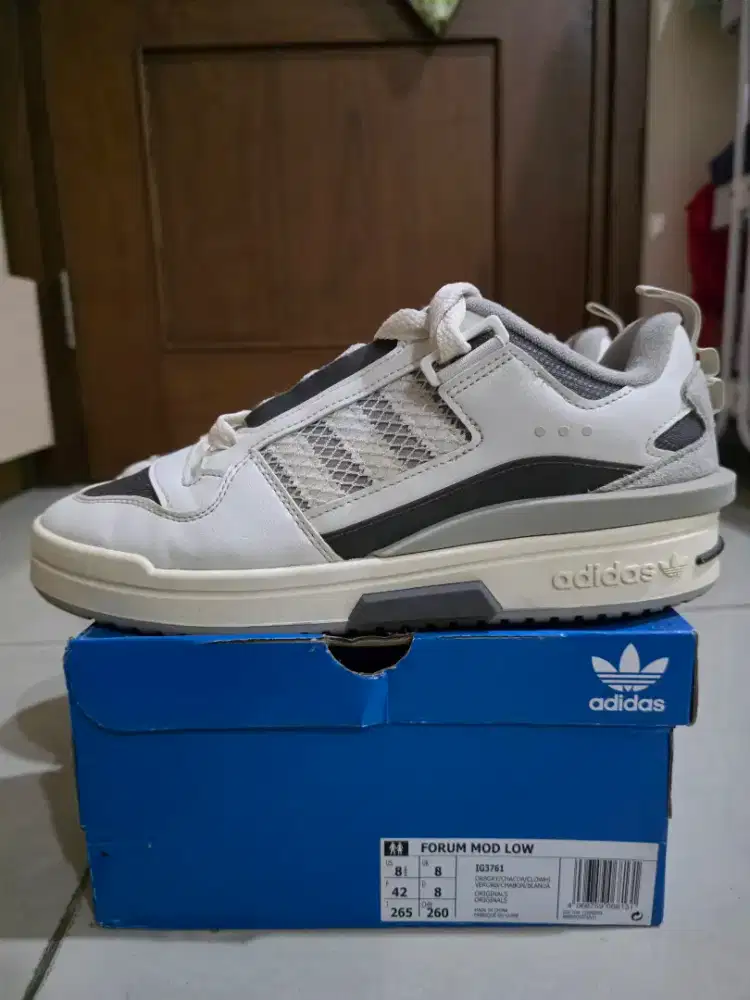 jual cepat adidas forum mod low size 42 us 8.5