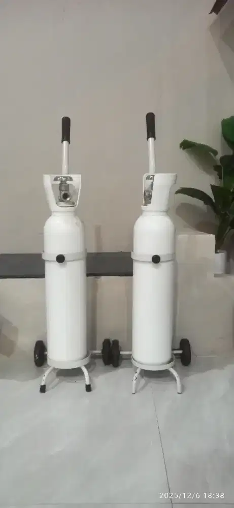 Tabung Oksigen kecil + Regulator