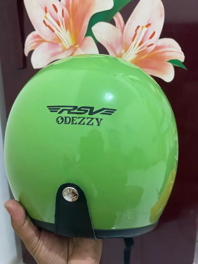 HELM RSV ODEZZY ( BOGO)
