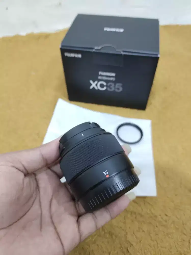 Lensa Fujifilm Fujinon XC 35mm f2 Full Box Mulus No Jamur
