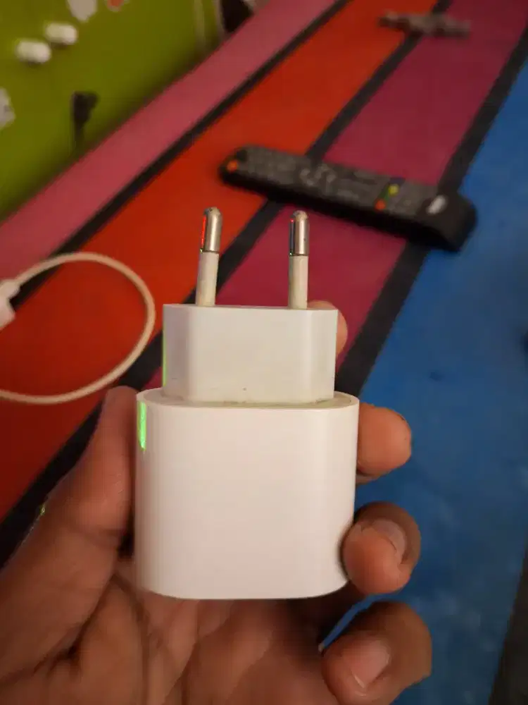 Charger iphone 13 ori