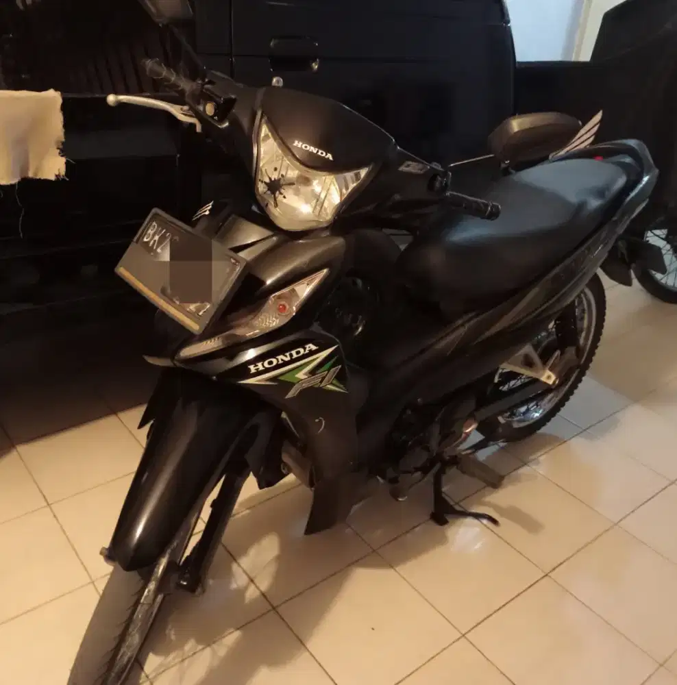 Dijual cepat honda revo fit 2017