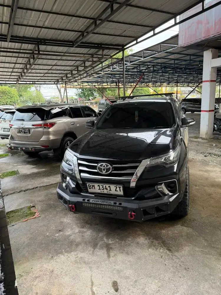 TOYOTA FORTUNER VRZ 2.4 DIESEL 2017 AUTOMATIC