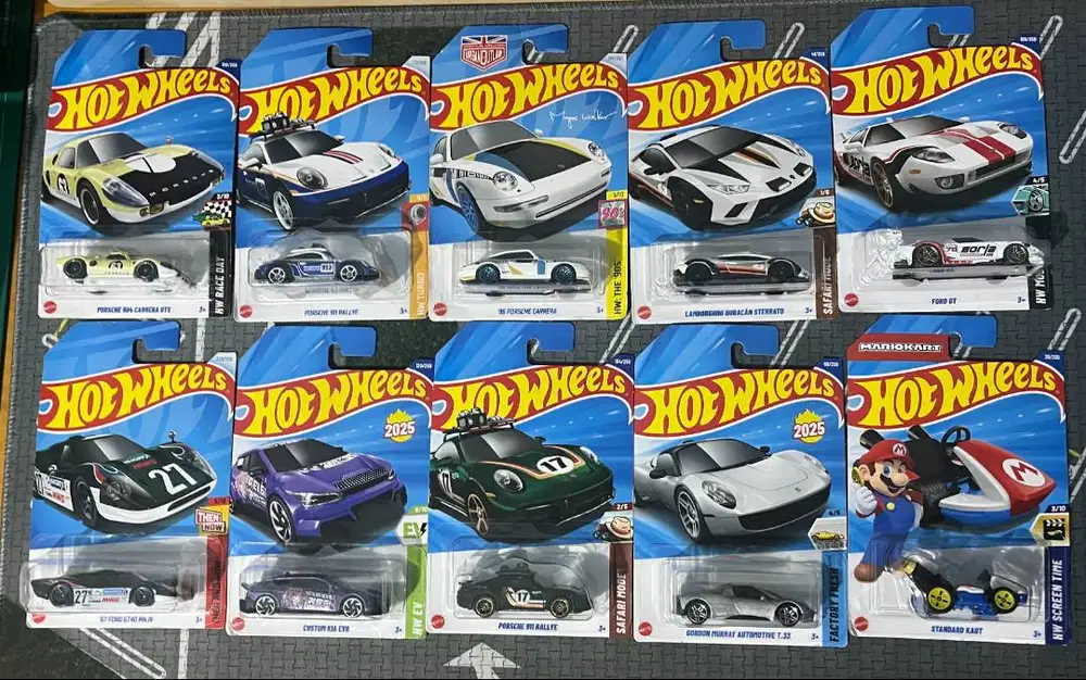 Paketan Hot Wheels