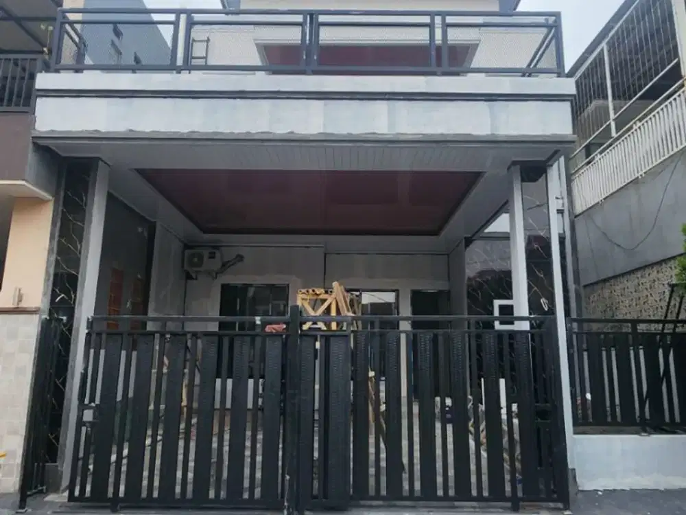 rumah lebar 8 di picasso citraraya