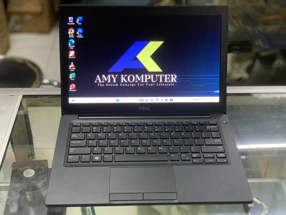 DELL LATITUDE 7280 | i5-7300U | RAM 8GB | SSD 256GB | Layar 12,5 HD
